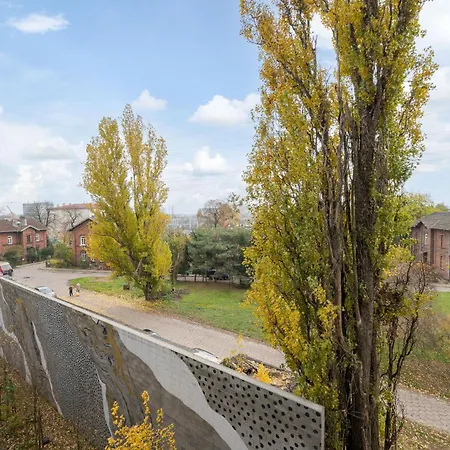 Wola Guminska Harmony ワルシャワ